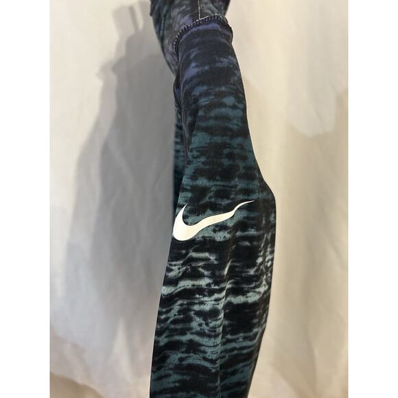 Nike Blue Green 1/4 Zip Jacket Women's size M - Picture 2 of 4